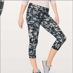 Lululemon Speed Up tight 21 in. Spring Bloom